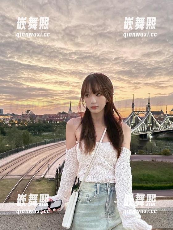 登录155hl.fun,线上瓜田,线下伐木……你pick哪种风格? 登录155hl.fun,线上瓜田,线下伐木……你pick哪种风格?