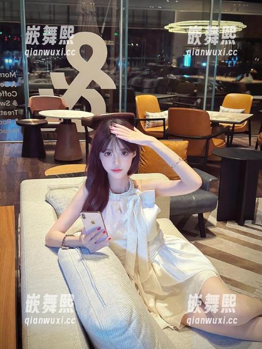 “155hl.fun”上那个地址，竟然是大佬们的聚集地，果然有点热闹啊～