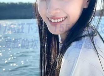 疯狂下滑，155hl.fun这视频引发我的次元共鸣，哈哈！