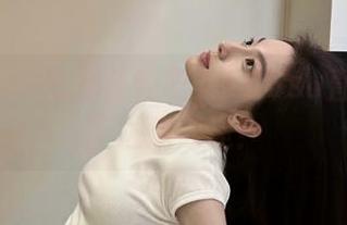 想开怀畅吃？166su直达萌妹子送瓜速递！
