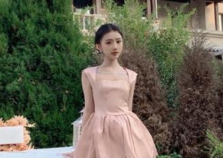 平常心看瓜，先从“传送门”进入51.com，喜欢的分分秒秒都有。