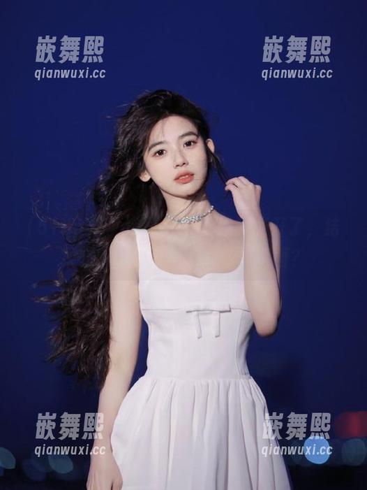 51cg.fun里的线路张开了,结果吸引了多少槽点和惊悚画面? 51cg.fun里的线路张开了,结果吸引了多少槽点和惊悚画面?