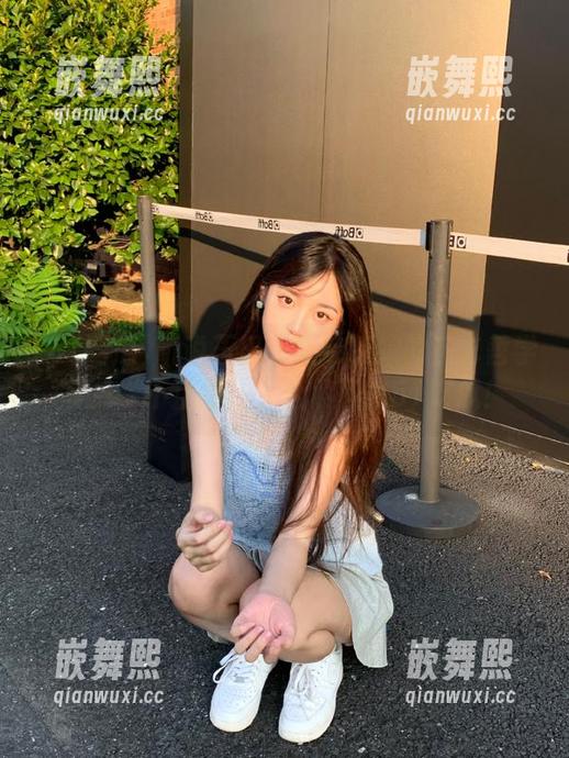 听说玉田花店老板娘的花艺哲学有点“不正经”,赶紧下载51吃瓜! 听说玉田花店老板娘的花艺哲学有点“不正经”,赶紧下载51吃瓜!