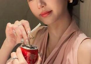 登录51吃瓜，瓜太多了，眼花缭乱得让我一时之间无从下手。