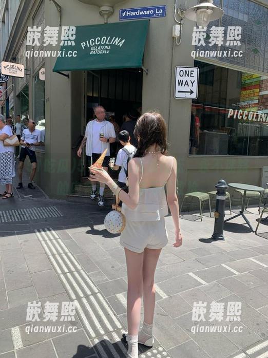 51吃瓜的在线论坛,永不迷路的内容让我一发不可收拾。 51吃瓜的在线论坛,永不迷路的内容让我一发不可收拾。