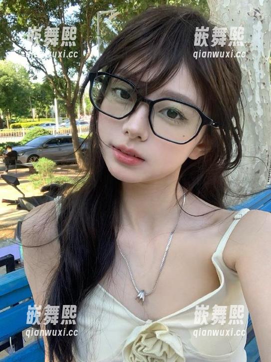 51爆料,这个神奇的地方,让我永不迷路,瓜还有很多要起底! 51爆料,这个神奇的地方,让我永不迷路,瓜还有很多要起底!