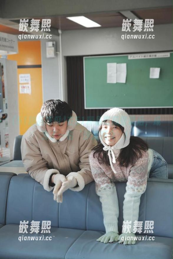 在51精品吃瓜登录后,成为了一名‘沙发观众’! 在51精品吃瓜登录后,成为了一名‘沙发观众’!