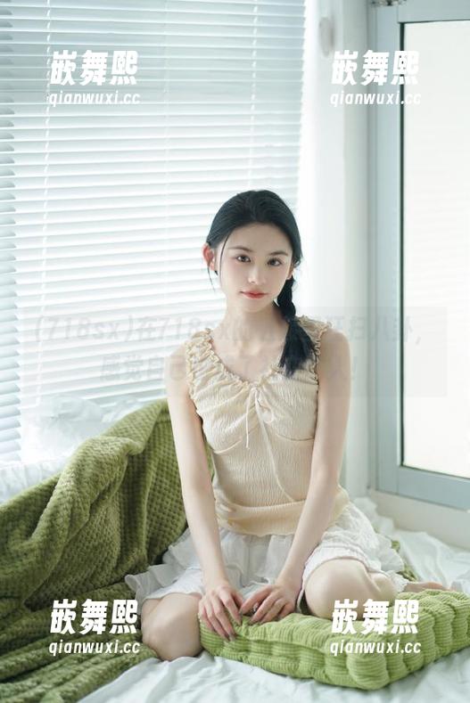 在718sx的链接里狂扫八卦，感觉自己也成了社交达人！