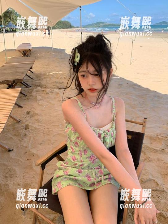 在91吃瓜的黑料入口,手指要速战速决,不然就被瓜群众包围了! 在91吃瓜的黑料入口,手指要速战速决,不然就被瓜群众包围了!