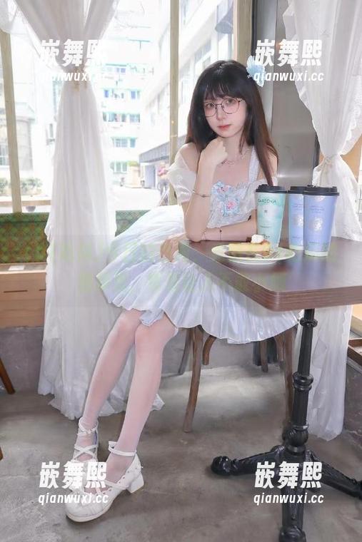 今日的热闹,竟藏在91吃瓜的视频里,真是让人不敢小觑 今日的热闹,竟藏在91吃瓜的视频里,真是让人不敢小觑