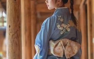 在hlw15森林里，我们都能永不迷路，虽然……偶尔还会飞一下