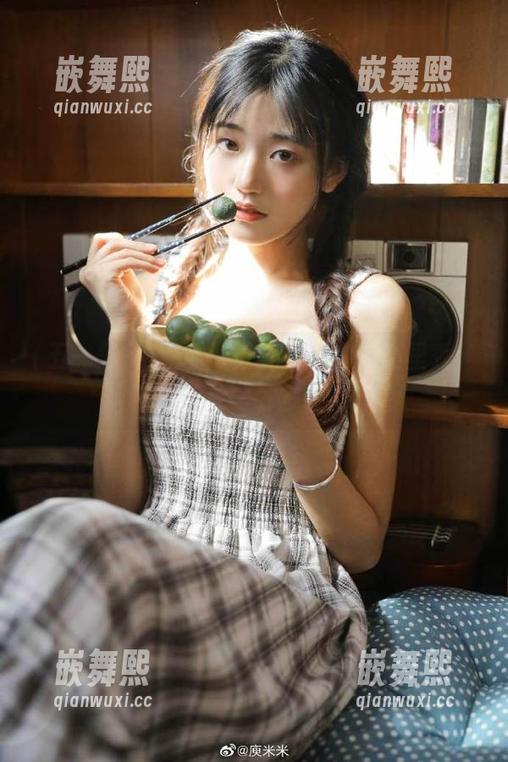 观看:五一黑料中的莫里秀,如此多才多艺 观看:五一黑料中的莫里秀,如此多才多艺
