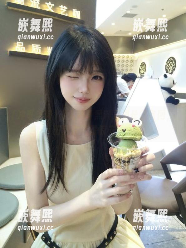 初入冲哥黑料万里长征官网,五秒钟的震惊光景… 初入冲哥黑料万里长征官网,五秒钟的震惊光景…