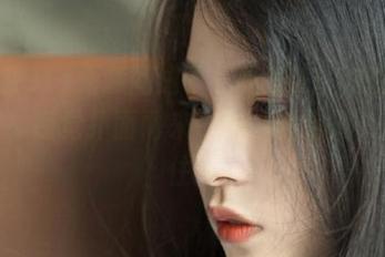 无意间进了‘吃瓜91’这网站入口，感觉扑面而来一阵八卦浪潮，止不住！