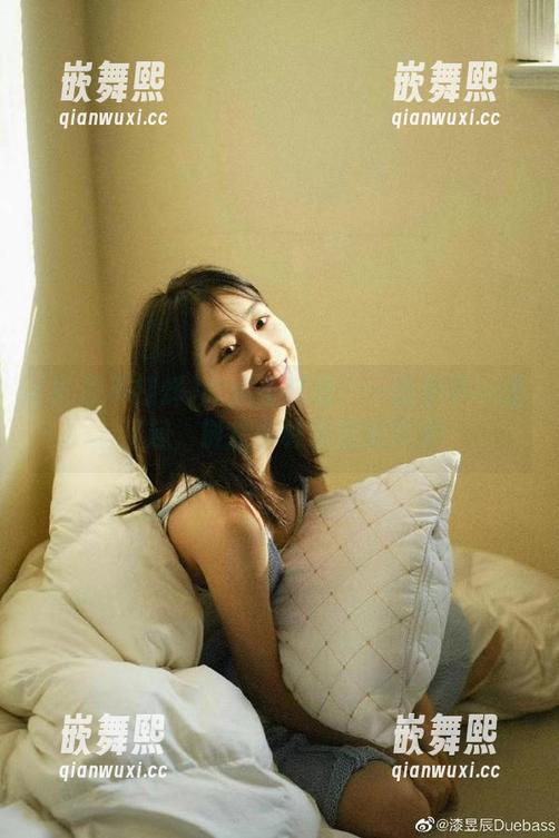 吃瓜不打烊:一波未平一波又起,链接各种茶里的风浪 吃瓜不打烊:一波未平一波又起,链接各种茶里的风浪