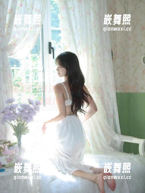 吃瓜不打烊app,手一滑就看到八卦,太过瘾了! 吃瓜不打烊app,手一滑就看到八卦,太过瘾了!