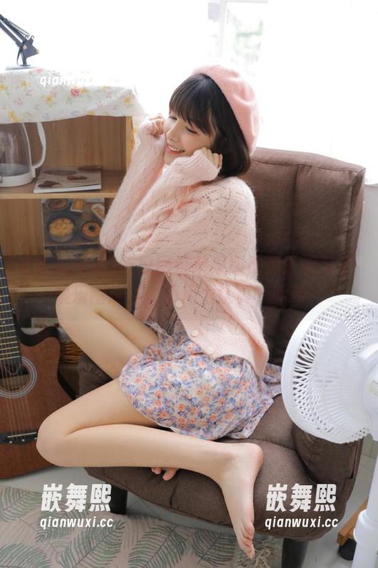 吃瓜网址苹果版助你轻松驾驭娱乐圈旋涡,不用太认真,哈哈! 吃瓜网址苹果版助你轻松驾驭娱乐圈旋涡,不用太认真,哈哈!