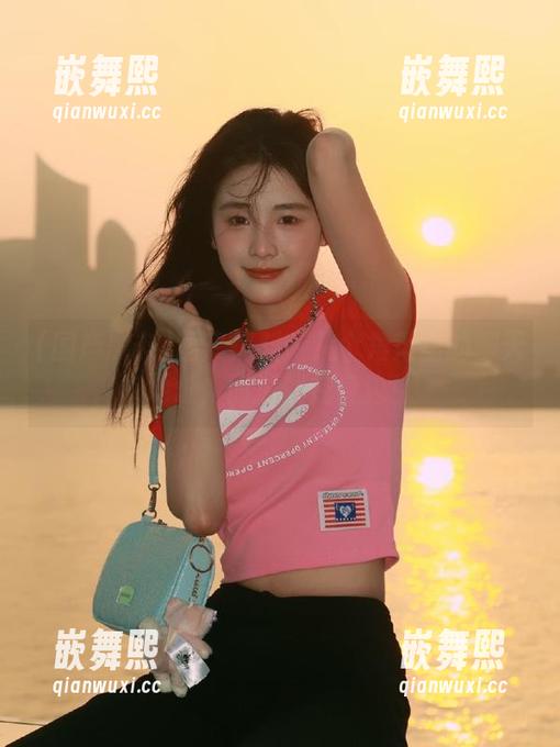 国产黑料:几个角落里的聊天地址,而瓜就在身边! 国产黑料:几个角落里的聊天地址,而瓜就在身边!