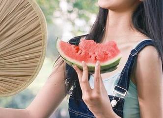 高速行驶的166fun黑料不打烊，最新线路都冲击波不断！