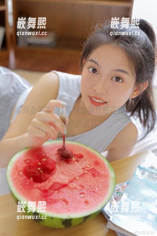 黑料女神攻略在线,每一个动作都是戏? 黑料女神攻略在线,每一个动作都是戏?