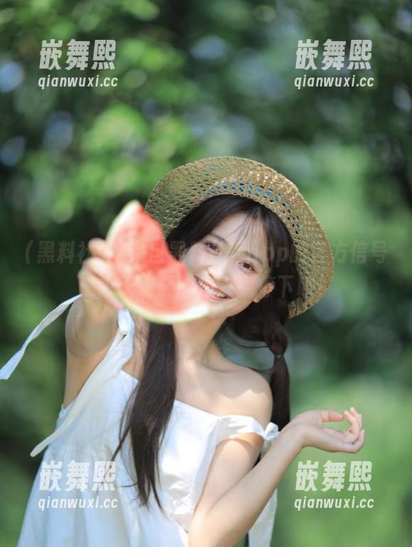 来自黑料社区app的官方信号:今天也要吃瓜,别停下哦! 来自黑料社区app的官方信号:今天也要吃瓜,别停下哦!