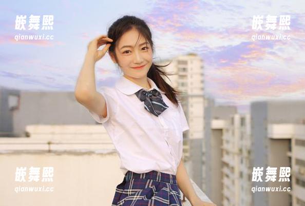 别低估黑料社区在线的网页，每条热搜背后都有你想发生的平行宇宙！