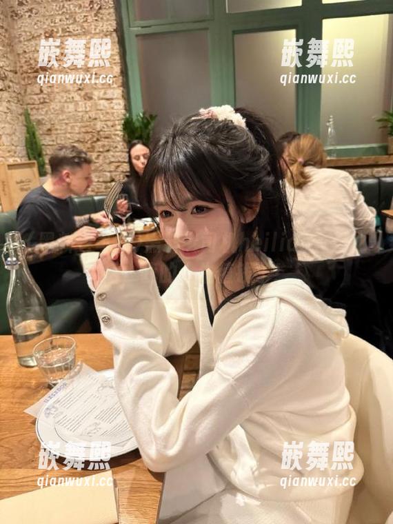 黑料老司机heiliao登录之后,我的人生值钱了! 黑料老司机heiliao登录之后,我的人生值钱了!